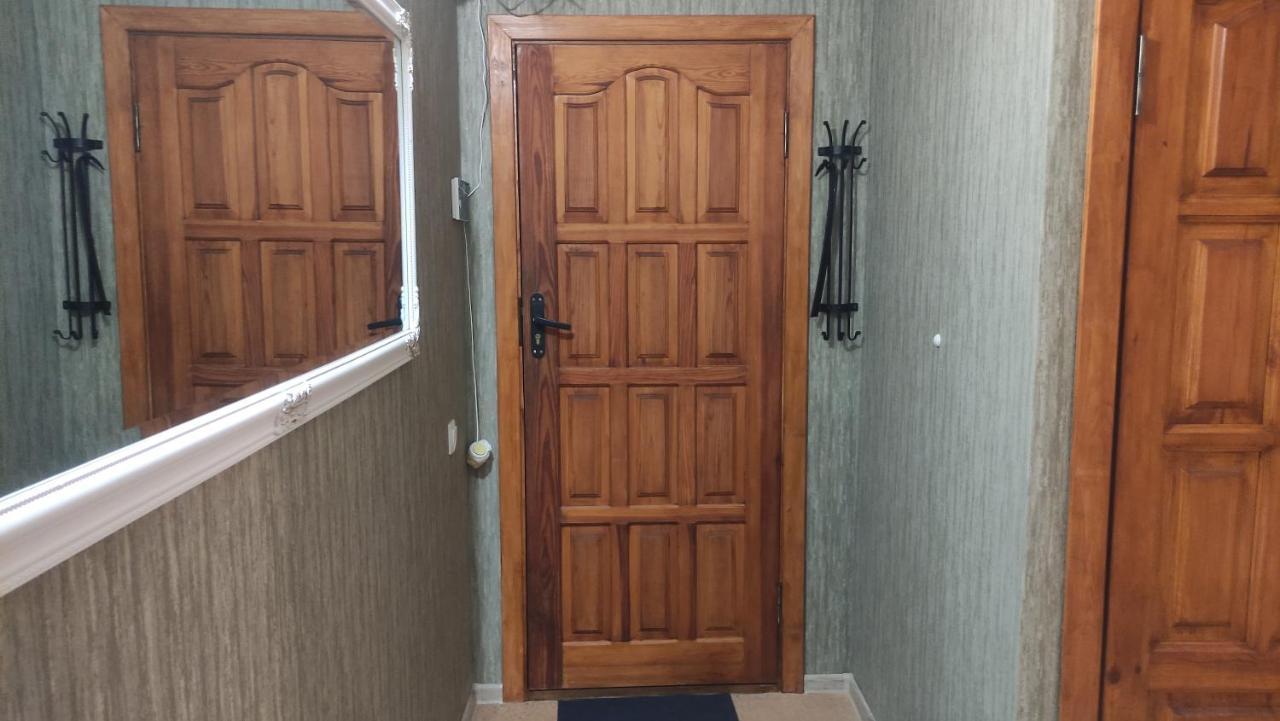 Apartments Near The Trinity Church On Dovzhenko Street,102 Chernihiv Ngoại thất bức ảnh